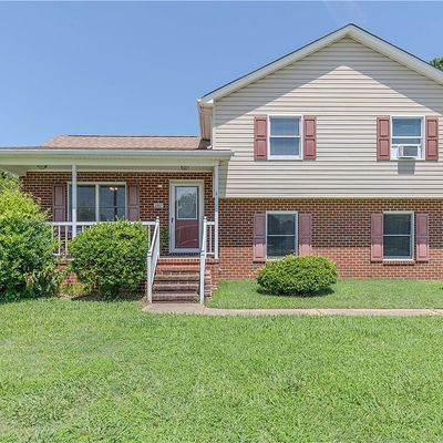 3907 Jamestown Dr, Hopewell, VA 23860