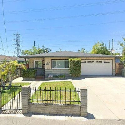 391 Avocado Ln, Pasadena, CA 91107