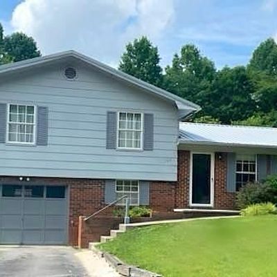 394 Norris Dr, Tazewell, TN 37879