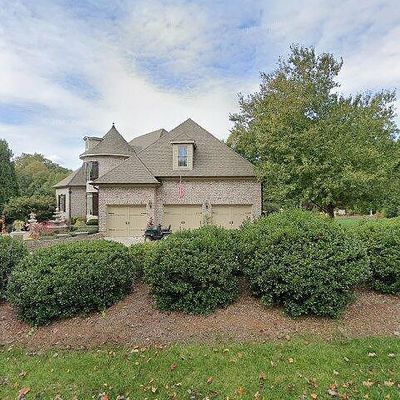 3950 White Hawk Ln, Winston Salem, NC 27106