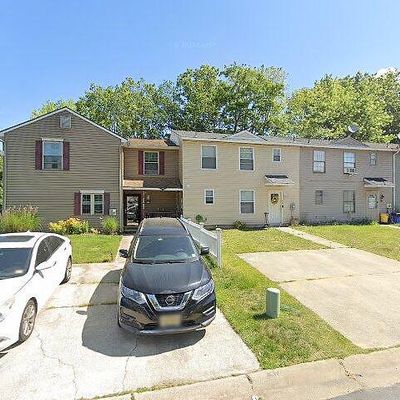 40 Yorkshire Rd, Sicklerville, NJ 08081