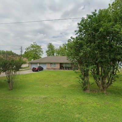 400 Bob Smith Rd, Baytown, TX 77521