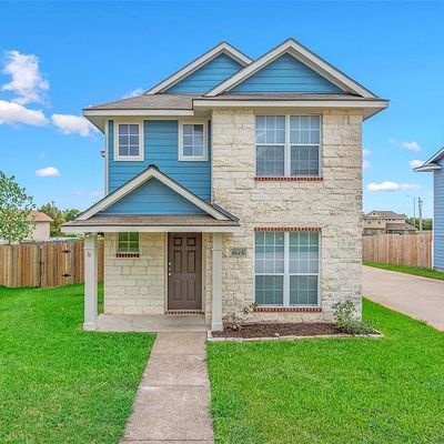 4028 Southern Trace Dr, College Station, TX 77845