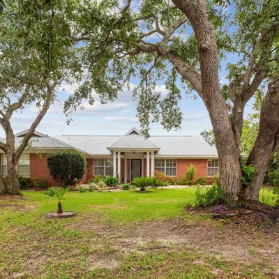 404 Bay Oaks Place Drive, Pensacola, FL 32506