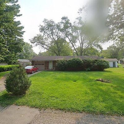 404 N Taft Rd, Muncie, IN 47304