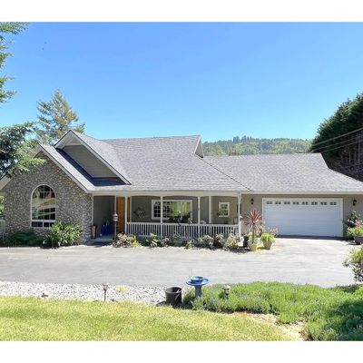 346 Winchuck River Rd, Brookings, OR 97415