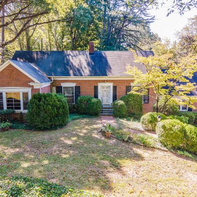 35 31 St Ave Ne, Hickory, NC 28601