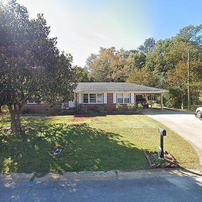 35 Valley Dr, Carrollton, GA 30117