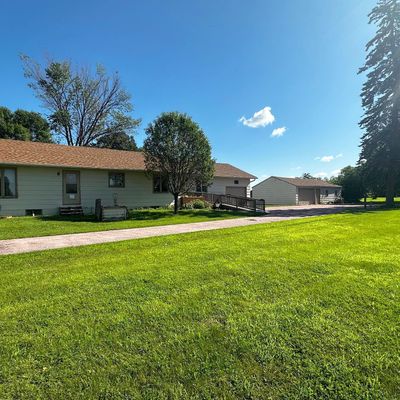 350 County Road 5, Worthington, MN 56187