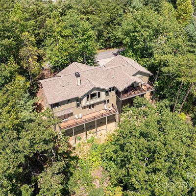 351 Chapel Rd, Black Mountain, NC 28711