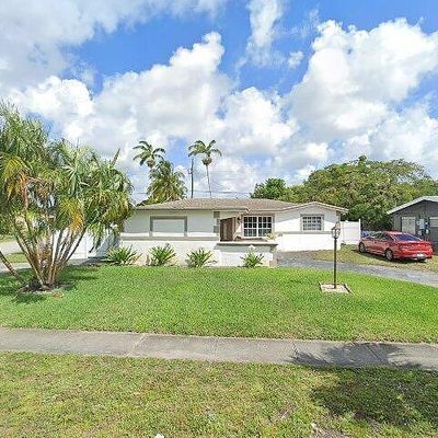 3521 Nw 35 Th St, Lauderdale Lakes, FL 33309