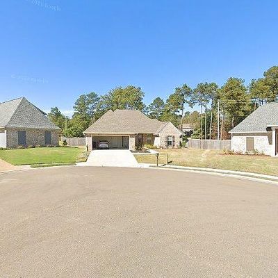 353 Emerald Way, Brandon, MS 39047