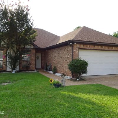 355 Wicklow Cir, Brandon, MS 39047