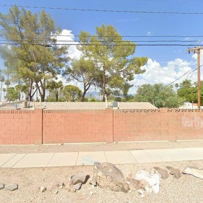 362 N Silverbell Rd, Tucson, AZ 85745