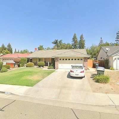 3632 E Willow Ct, Visalia, CA 93292