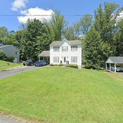 43 Wickersham Rd, Ridgeway, VA 24148