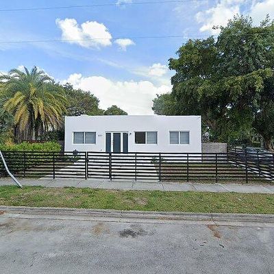 4301 Nw 6 Th Ave, Miami, FL 33127