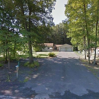 4316 Pine Mountain Rd, Jersey Shore, PA 17740