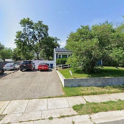 435 Applegate Ave, Toms River, NJ 08757