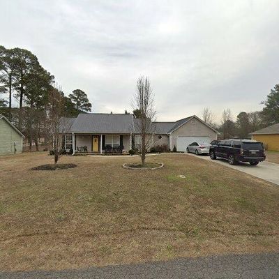 44 Woodham Dr, Albertville, AL 35951