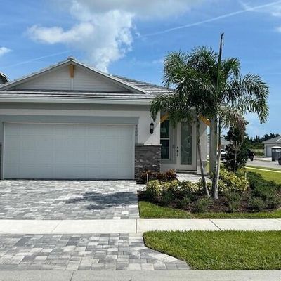 4500 Nautilus Circle, Vero Beach, FL 32967