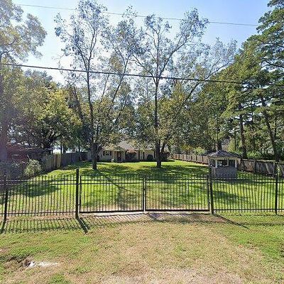 454 Persimmon St, Zavalla, TX 75980