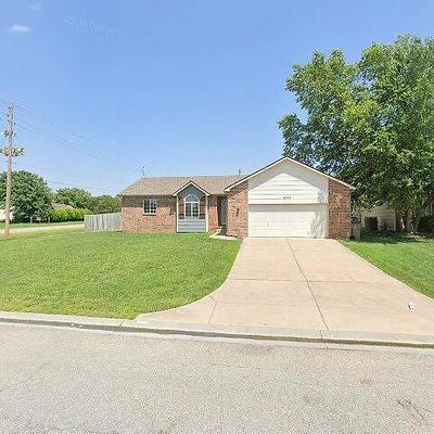 4568 N Glendale St, Bel Aire, KS 67220