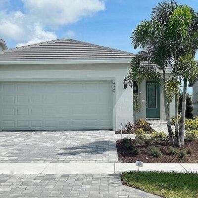 4569 Nautilus Circle, Vero Beach, FL 32967