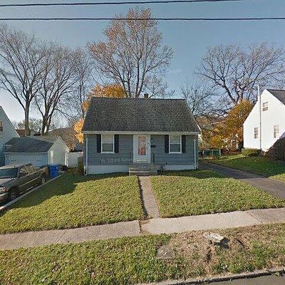 46 Fenway Dr, Hamden, CT 06517