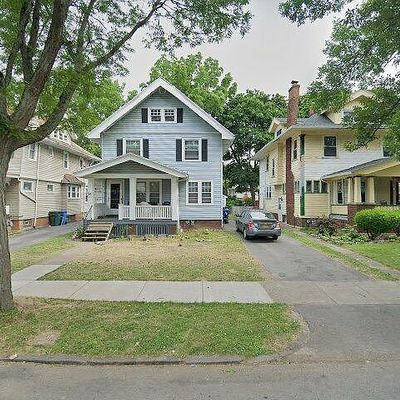 46 Roxborough Rd, Rochester, NY 14619