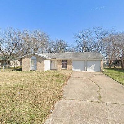 4604 Navajo Trl, Balch Springs, TX 75180