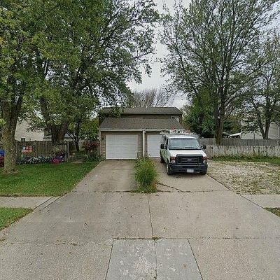 462 Nw 5 Th St, Earlham, IA 50072