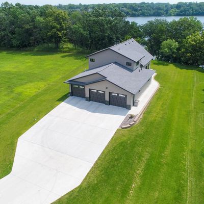 4625 Redbird Ln Se, Alexandria, MN 56308