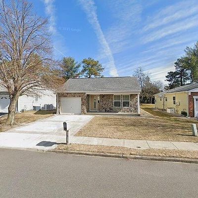 47 La Dunette Dr, Toms River, NJ 08757