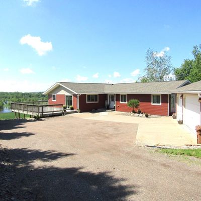 4070 90 Th Ave Sw, Montevideo, MN 56265