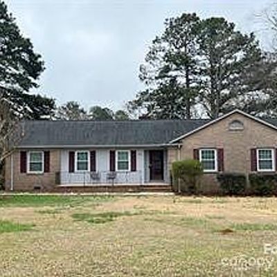 409 Arrowood Ave, Lancaster, SC 29720