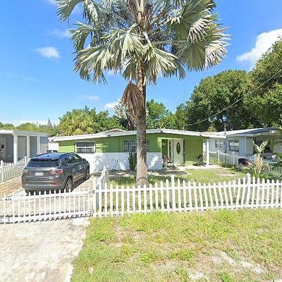 4113 W Mango Ave, Tampa, FL 33616