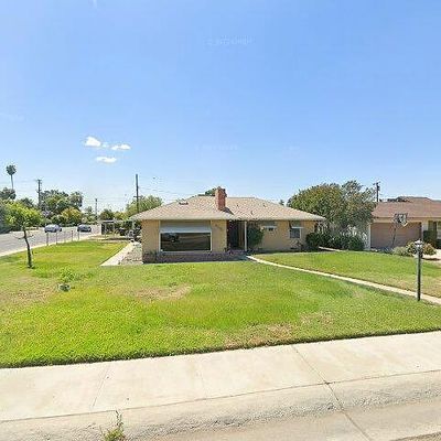 413 Johnson Pl, Porterville, CA 93257