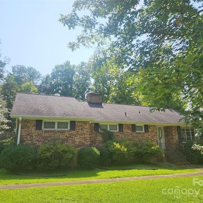 417 Maner Rd, Kings Mountain, NC 28086