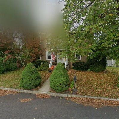 42 Railroad St, Royersford, PA 19468