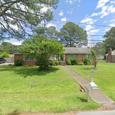 4221 Heather Rd, Portsmouth, VA 23703