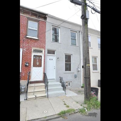 424 Cherry St, Camden, NJ 08103