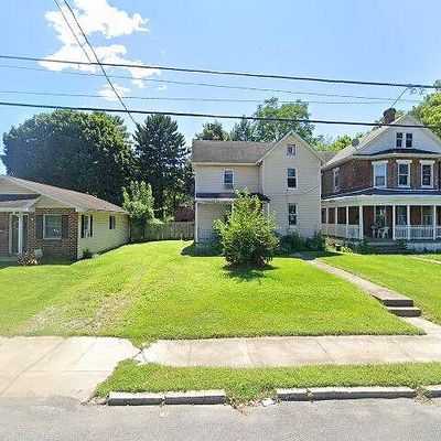 424 E King St, Chambersburg, PA 17201