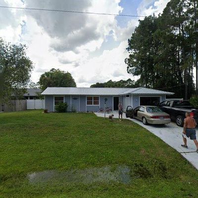 43 Bressler Ln, Palm Coast, FL 32137