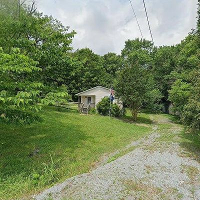 52 Bledsoe Rd, Petersburg, TN 37144