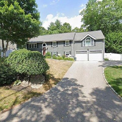 52 Atwood Rd, Southborough, MA 01772