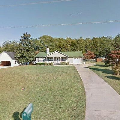 52 Morris Rd, Newnan, GA 30263