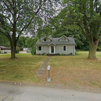 521 S Main St, Middlebury, IN 46540