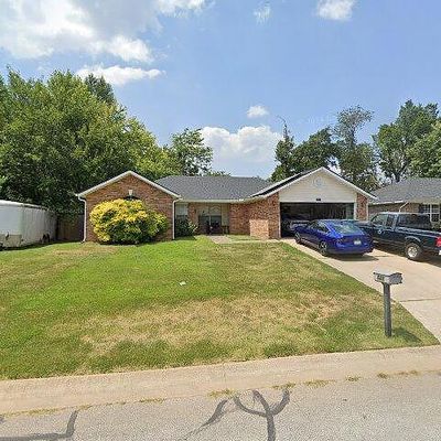 521 Walker St, Centerton, AR 72719