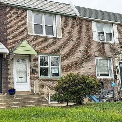 5234 Gramercy Dr, Clifton Heights, PA 19018